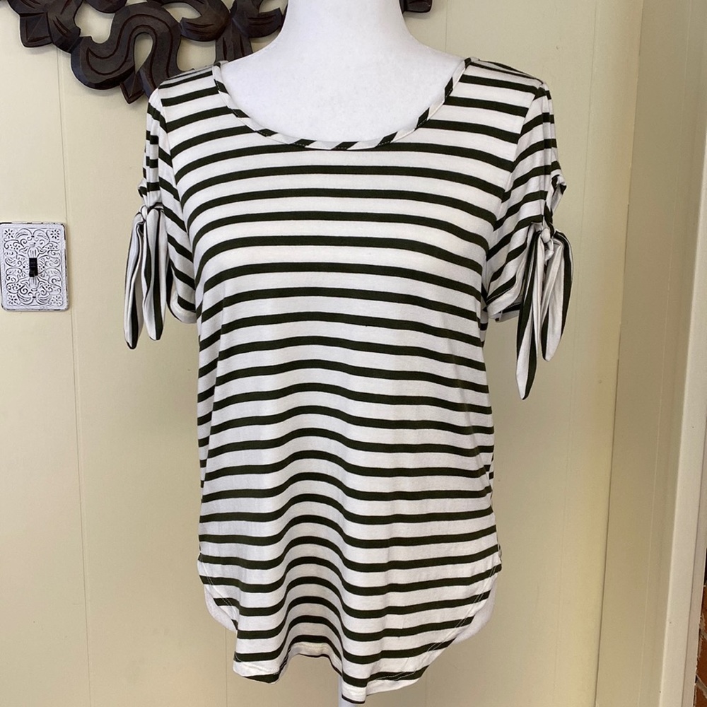 Green Envelope striped blouse